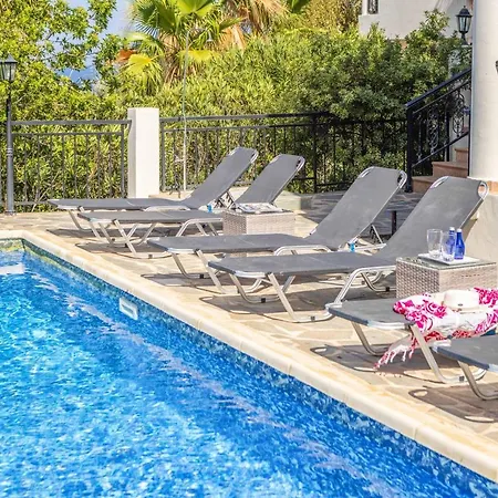 Marilia * 尼奥克瑞奥