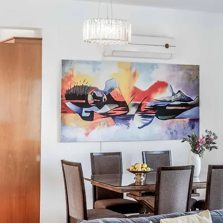 Marilia 尼奥克瑞奥