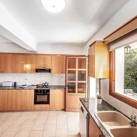 Villa Marilia