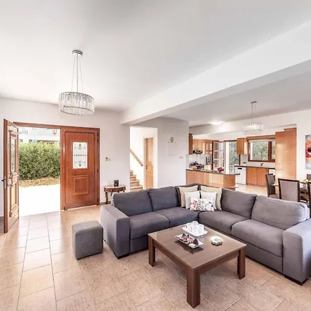 Villa Marilia